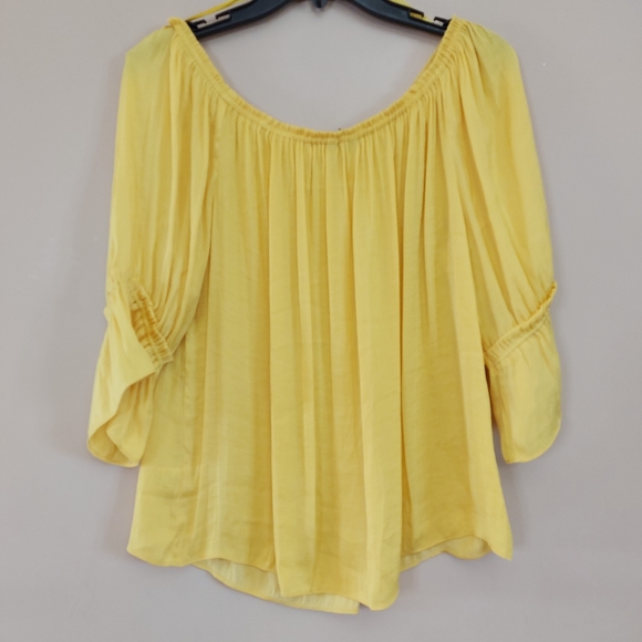 Naked Zebra yellow off the the shoulder blouse with ruffle detail on the… - Picture 6 of 6